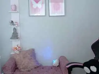 Melaanyluckk  live sex cam
