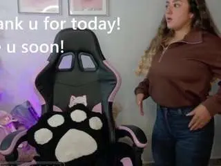 Melaanyluckk  live sex cam