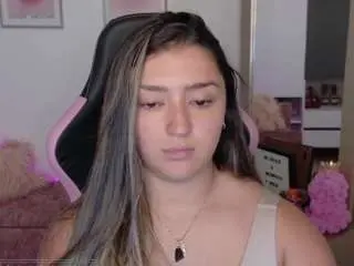 Melaanyluckk  live sex cam
