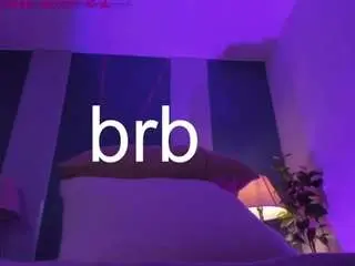 Swt-skinny  live sex cam