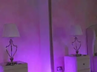 Bbyanna  live sex cam