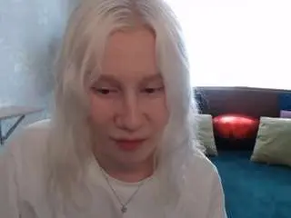 Enigmadesert  live sex cam