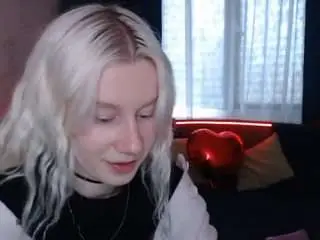 Enigmadesert  live sex cam