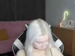 Enigmadesert  live sex cam