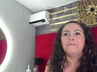 Hanny-milf  live sex cam