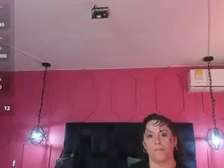 Hanny-milf  live sex cam