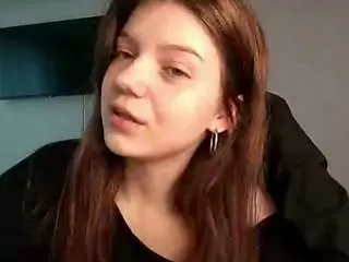 Mercedezdonelan  live sex cam