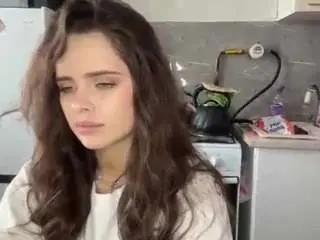 Nanceyneifert  live sex cam