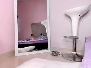 Kimapriil  live sex cam