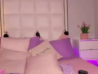 Kimapriil  live sex cam