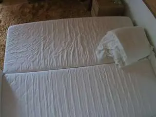 Voyeurcam-julmodels-whitebed-3  live sex cam