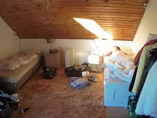 Voyeurcam-julmodels-whitebed-3  live sex cam