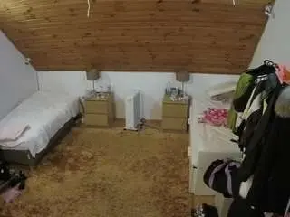 Voyeurcam-julmodels-whitebed-3  live sex cam