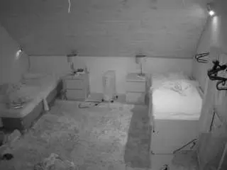 Voyeurcam-julmodels-whitebed-3  live sex cam