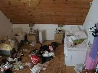 Voyeurcam-julmodels-whitebed-3  live sex cam