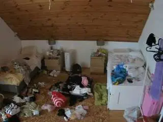 Voyeurcam-julmodels-whitebed-3  live sex cam