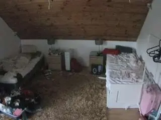 Voyeurcam-julmodels-whitebed-3  live sex cam
