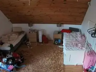 Voyeurcam-julmodels-whitebed-3  live sex cam