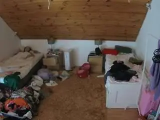Voyeurcam-julmodels-whitebed-3  live sex cam