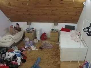 Voyeurcam-julmodels-whitebed-3  live sex cam