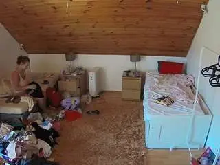 Voyeurcam-julmodels-whitebed-3  live sex cam