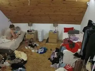 Voyeurcam-julmodels-whitebed-3  live sex cam