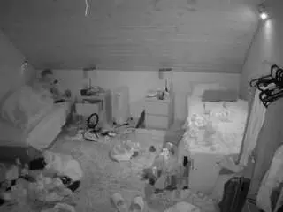 Voyeurcam-julmodels-whitebed-3  live sex cam