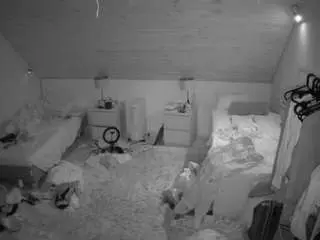 Voyeurcam-julmodels-whitebed-3  live sex cam