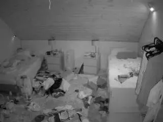 Voyeurcam-julmodels-whitebed-3  live sex cam