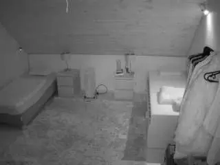Voyeurcam-julmodels-whitebed-3  live sex cam