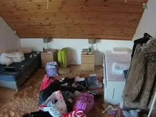 Voyeurcam-julmodels-whitebed-3  live sex cam