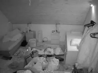 Voyeurcam-julmodels-whitebed-3  live sex cam