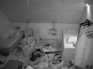 Voyeurcam-julmodels-whitebed-3  live sex cam