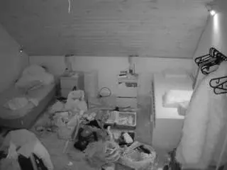 Voyeurcam-julmodels-whitebed-3  live sex cam