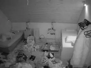 Voyeurcam-julmodels-whitebed-3  live sex cam