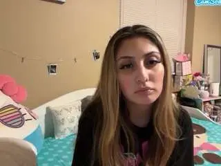 Badbihdani18  live sex cam