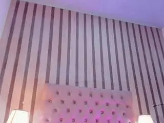 Iris-jenner  live sex cam