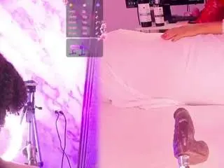 Lunaacurly  live sex cam