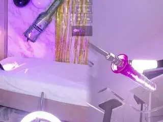 Lunaacurly  live sex cam