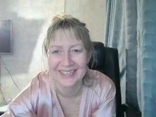 Desirechristy  live sex cam