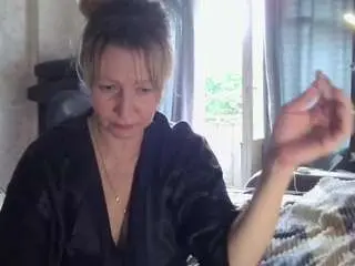 Desirechristy  live sex cam
