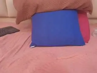 Melanie-gale  live sex cam