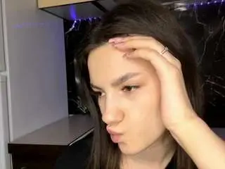 Nikipetrosino  live sex cam