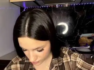 Nikipetrosino  live sex cam