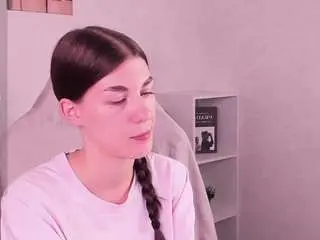 Ohh-myy-venss  live sex cam