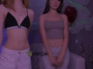 Angie-foxy1  live sex cam