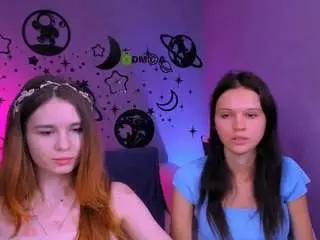 Angie-foxy1  live sex cam