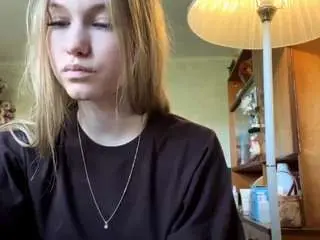 Brittaniestromberg  live sex cam