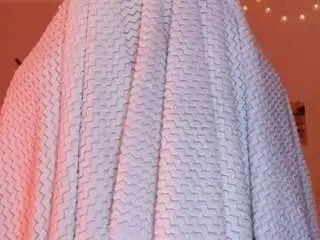 Mollyhugs  live sex cam