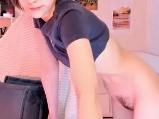 Mollyhugs  live sex cam